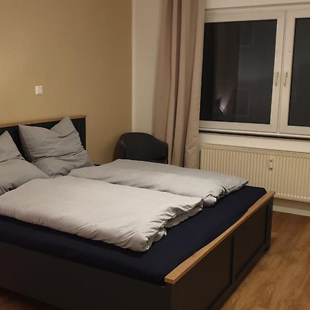 3-Zimmer Mitten In Siegburg Zewnętrze zdjęcie