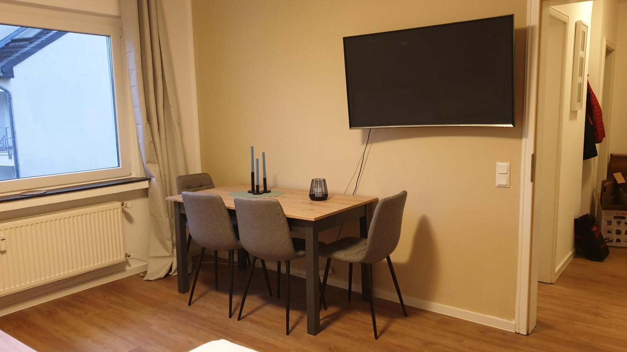 3-Zimmer Mitten In Siegburg Zewnętrze zdjęcie